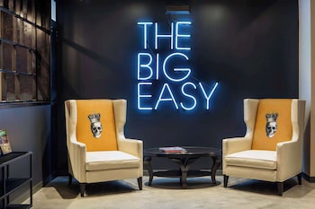 Cambria Hotel New Orleans Downtown Warehouse District,New Orleans>>Harvey,4 star