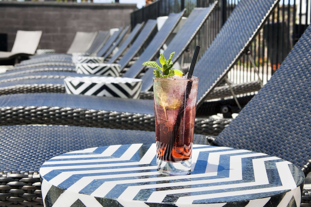 cambria hotel phoenix chandler fashion center