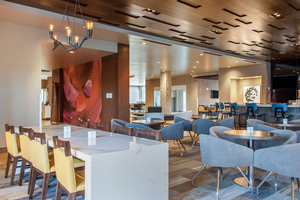 cambria hotel phoenix chandler fashion center