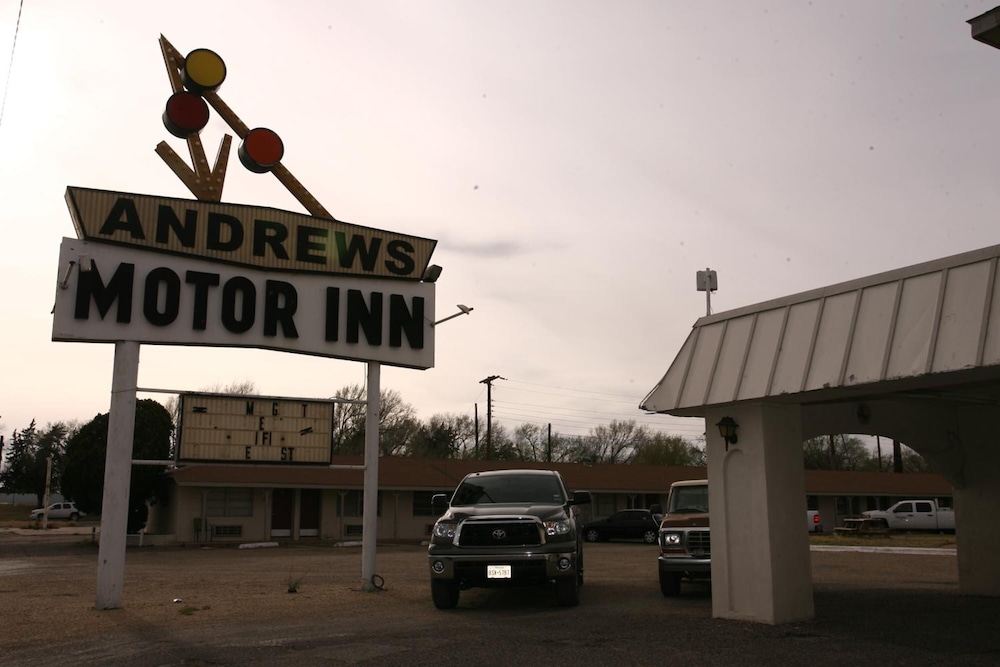 andrews motor inn