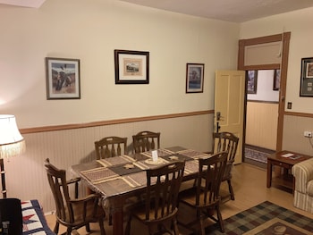 historic downtown capitol hotel vacation suites