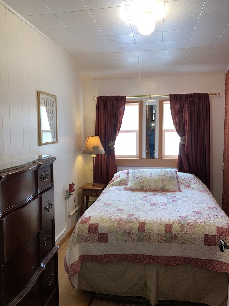 historic downtown capitol hotel vacation suites