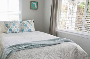 4145 by the sea inn and suites