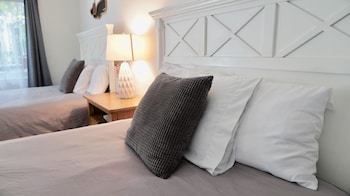 4145 by the sea inn and suites