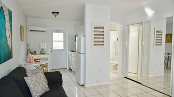 4145 by the sea inn and suites