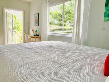 4145 by the sea inn and suites