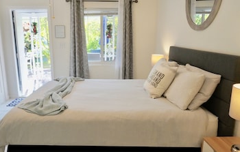 4145 by the sea inn and suites