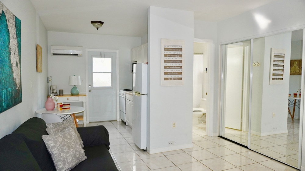 4145 by the sea inn and suites