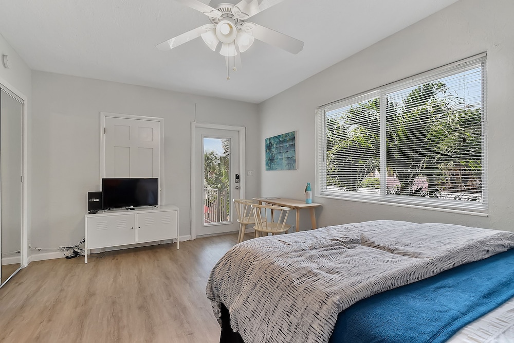 4145 by the sea inn and suites