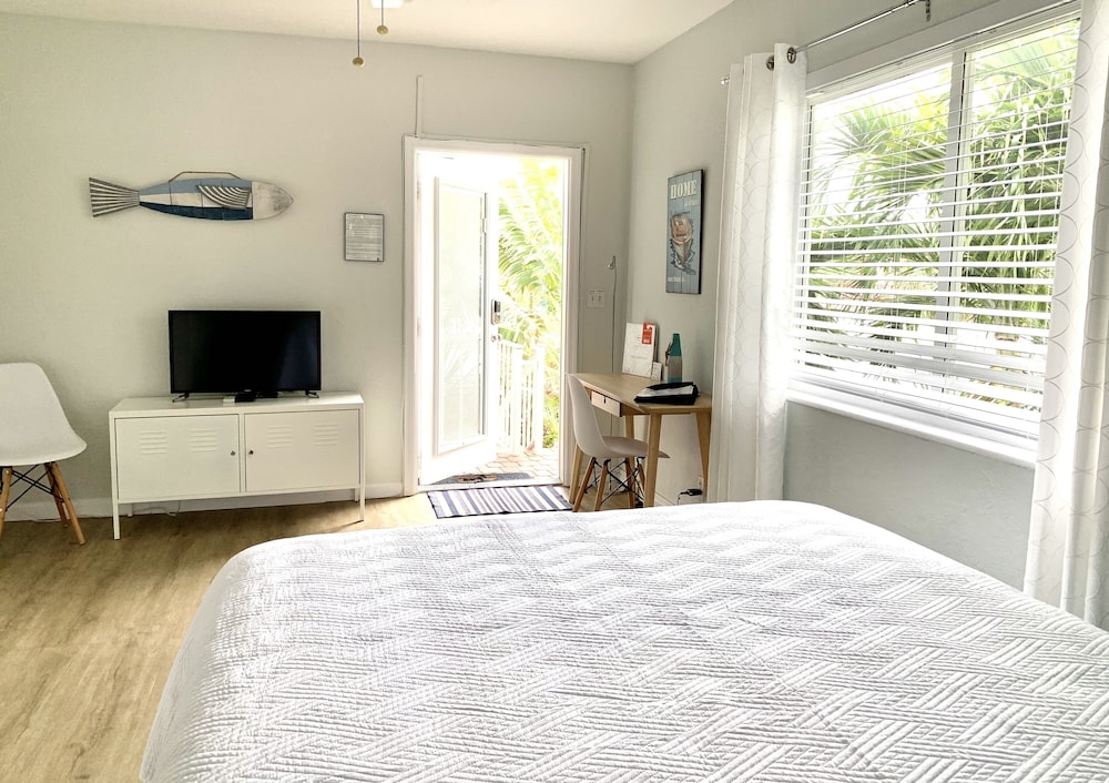 4145 by the sea inn and suites