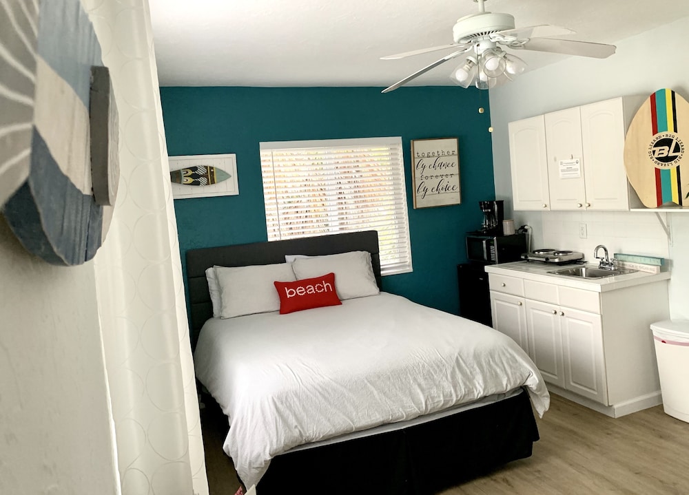 4145 by the sea inn and suites