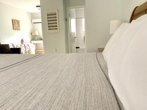 4145 by the sea inn and suites