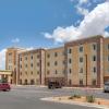 comfort inn and suites