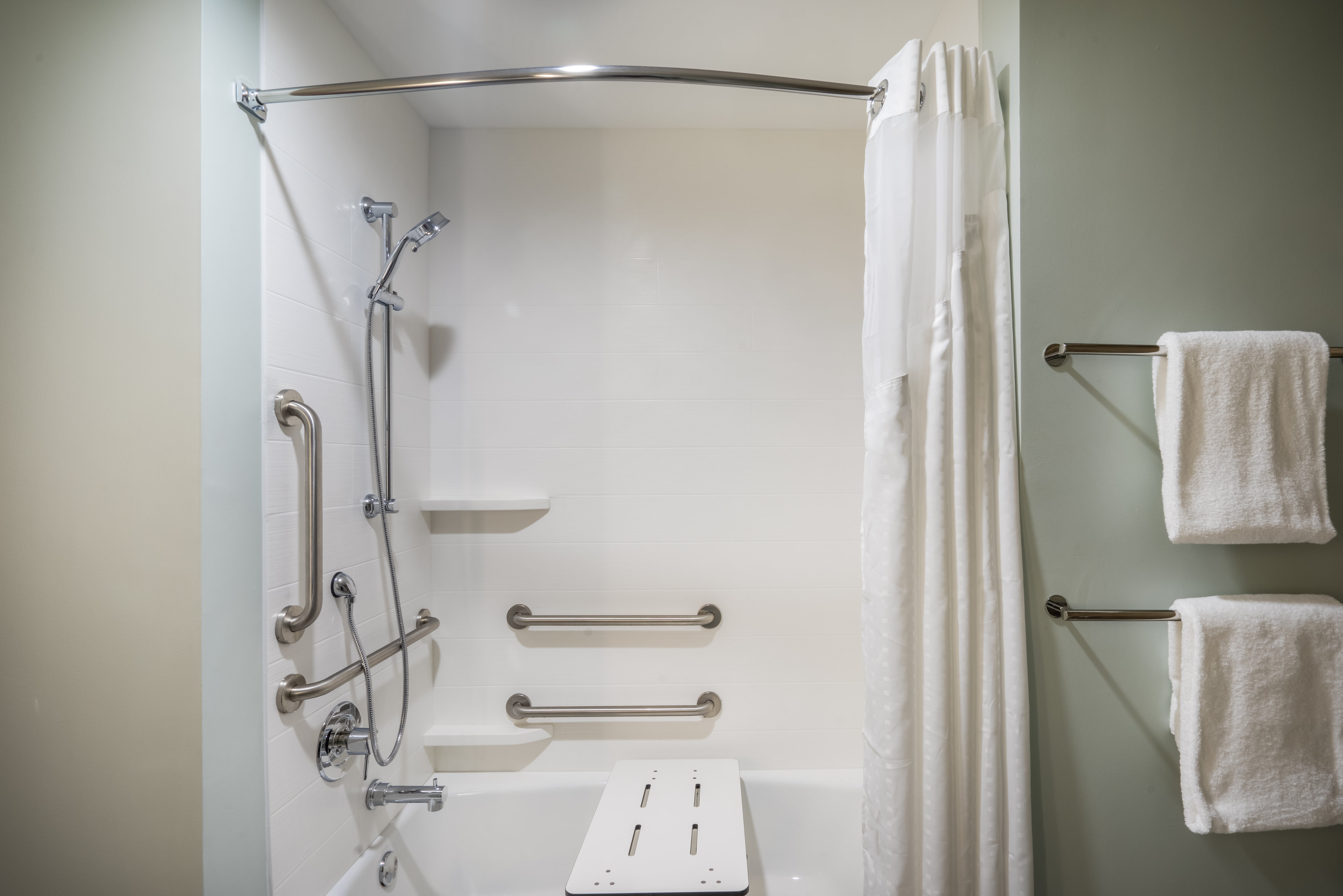 holiday inn express and suites greenville se simpsonville