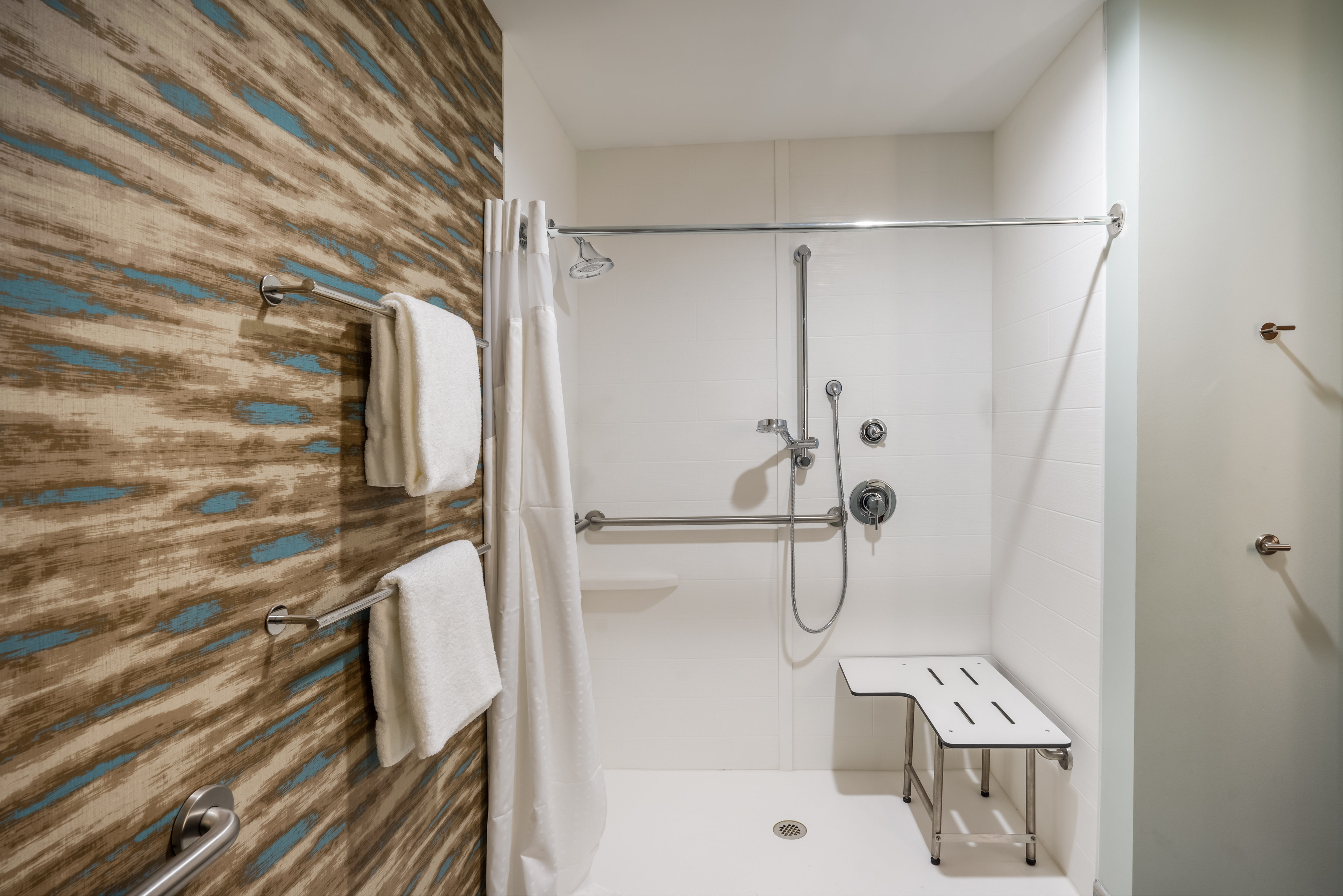 holiday inn express and suites greenville se simpsonville
