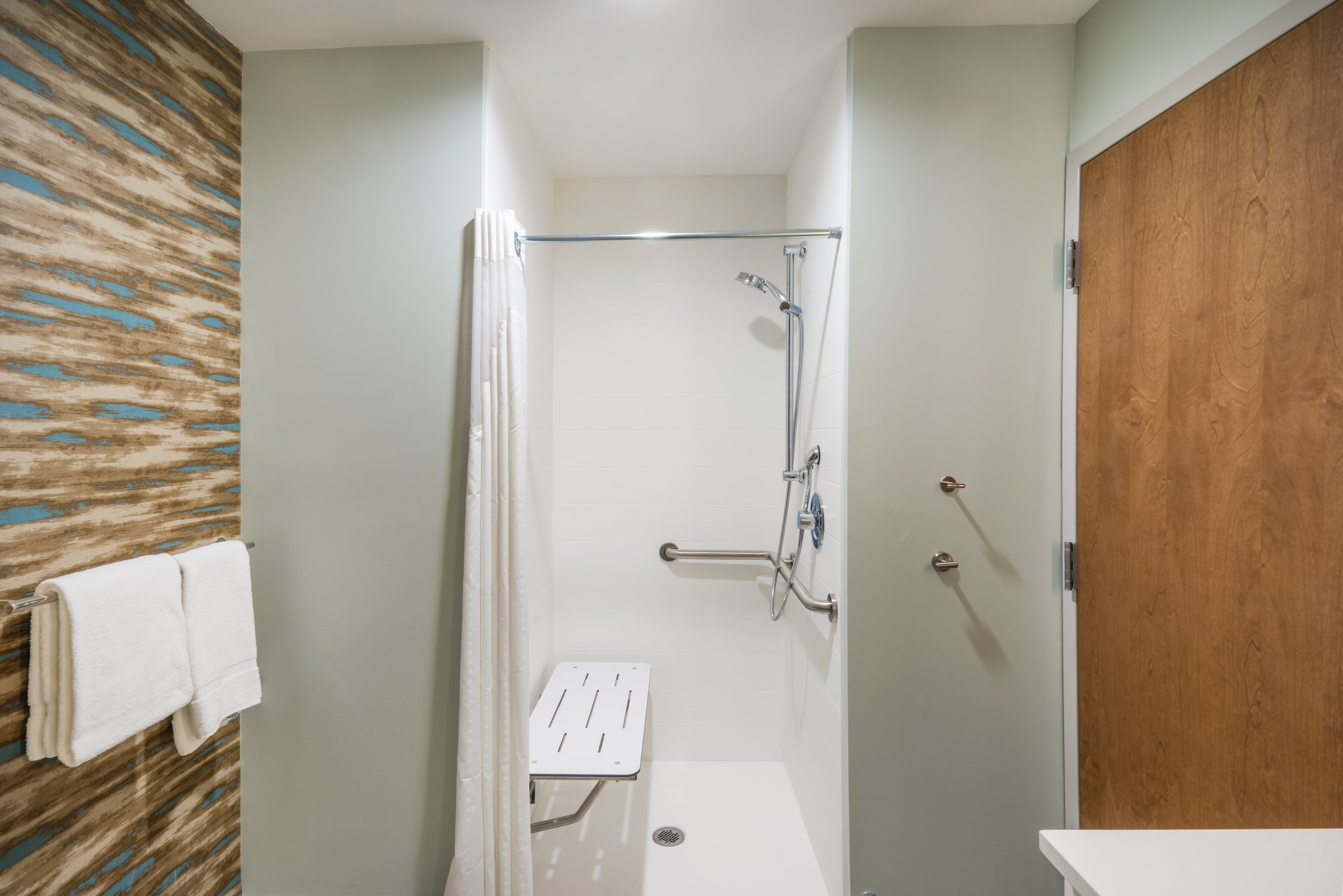 holiday inn express and suites greenville se simpsonville