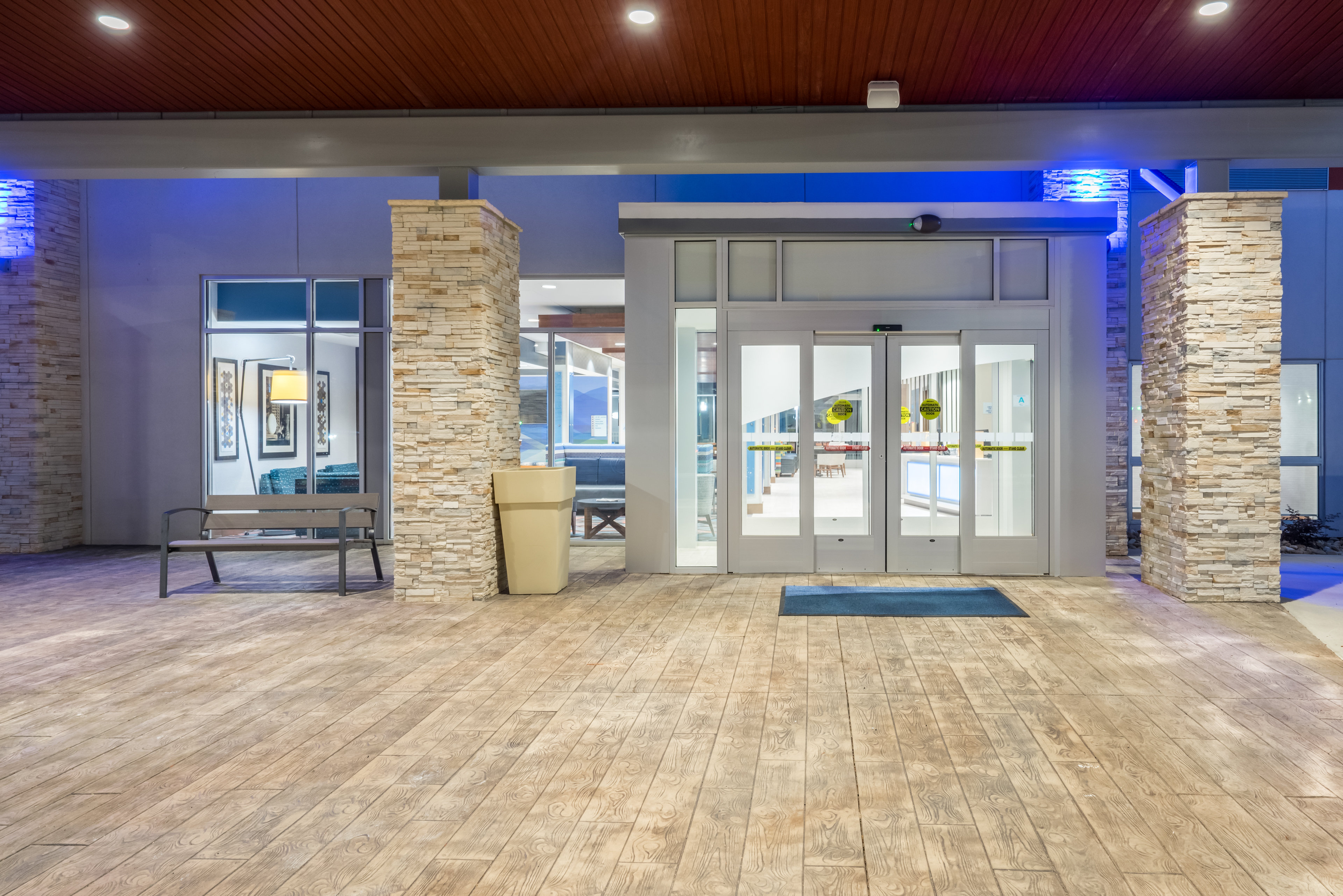 holiday inn express and suites greenville se simpsonville