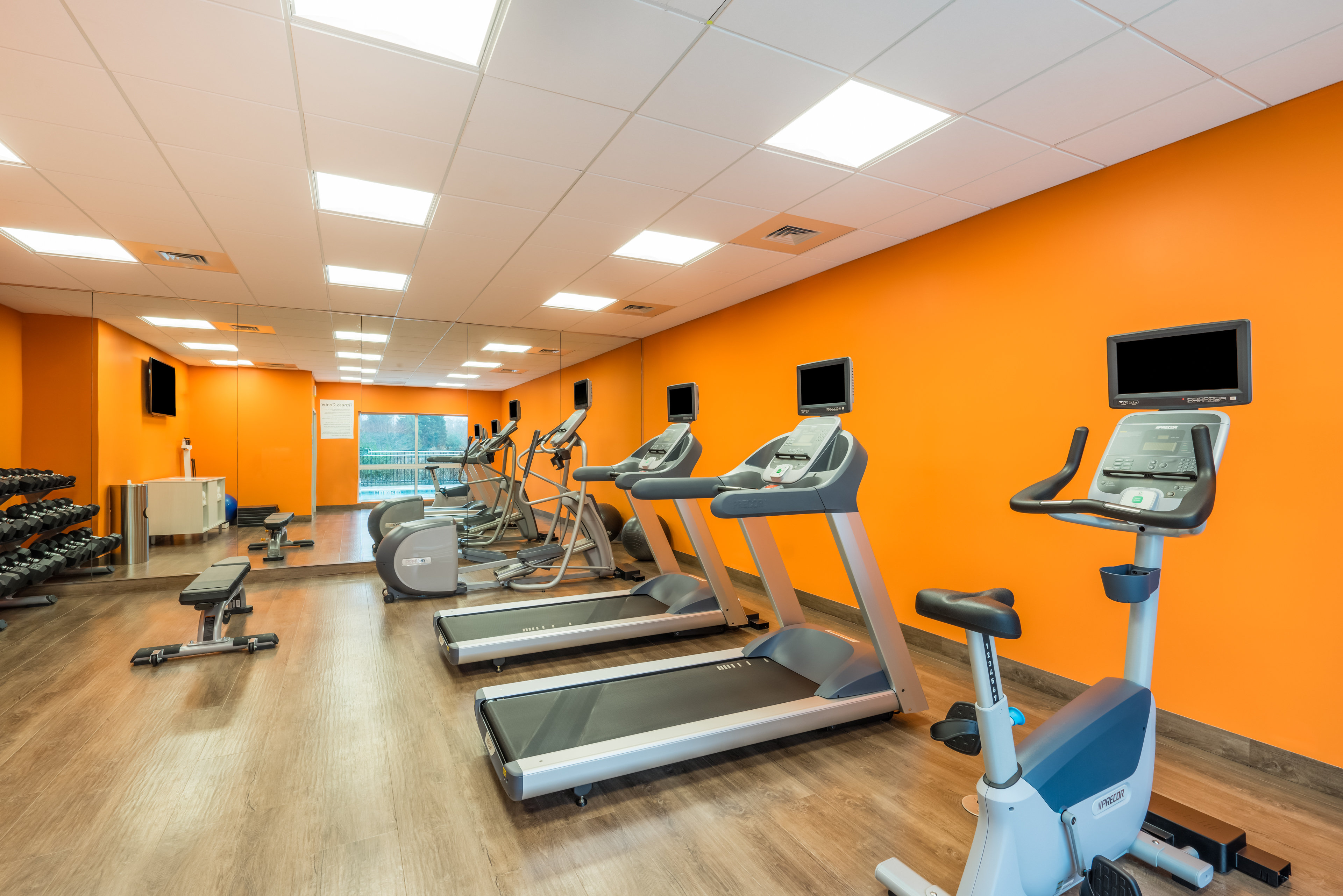 holiday inn express and suites greenville se simpsonville