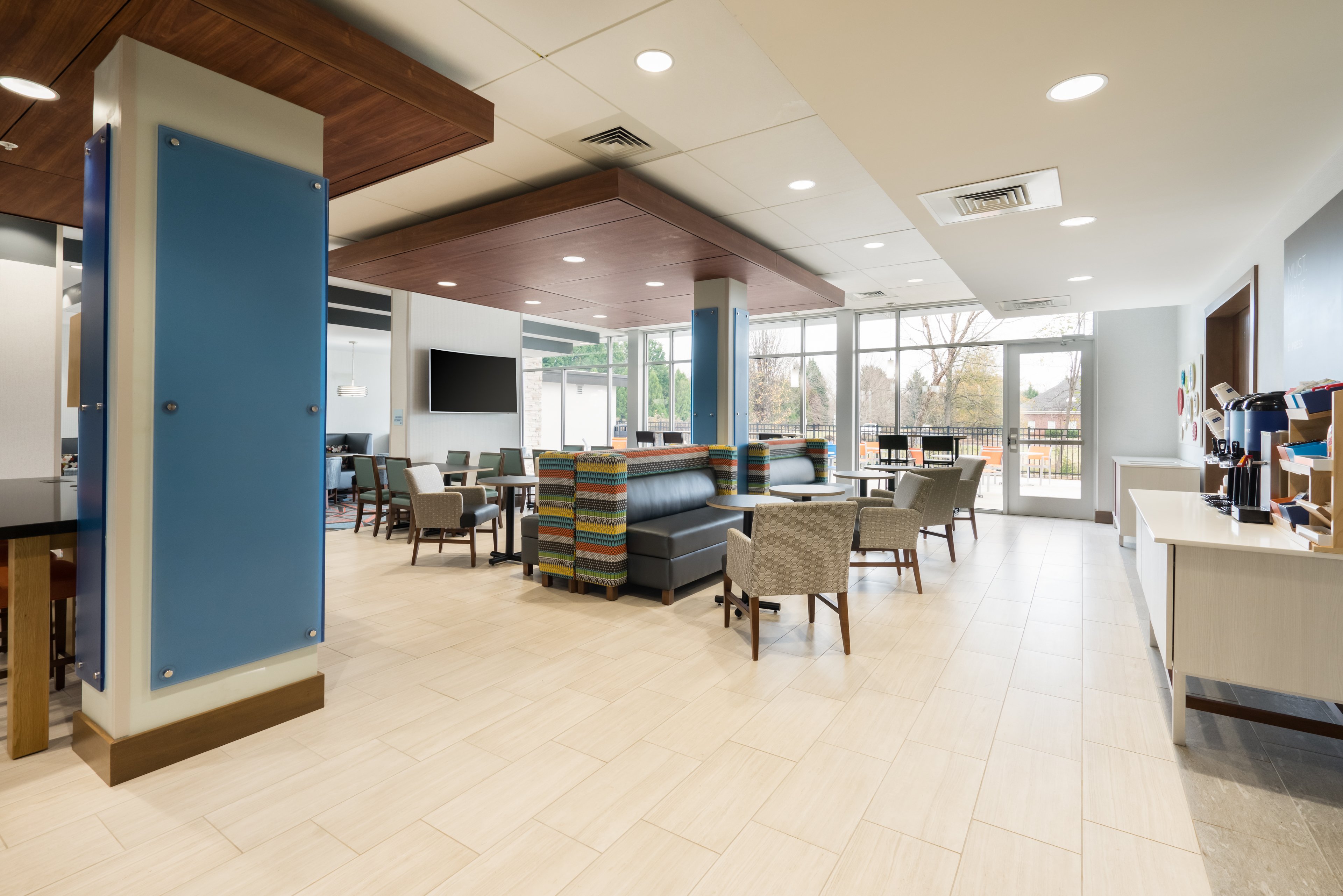 holiday inn express and suites greenville se simpsonville