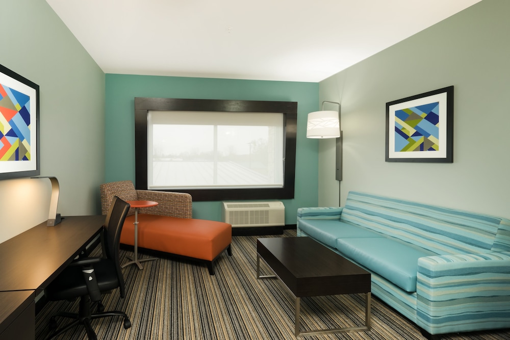 holiday inn express and suites greenville se simpsonville