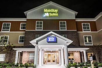 mainstay suites hackberry sportsmans lodge
