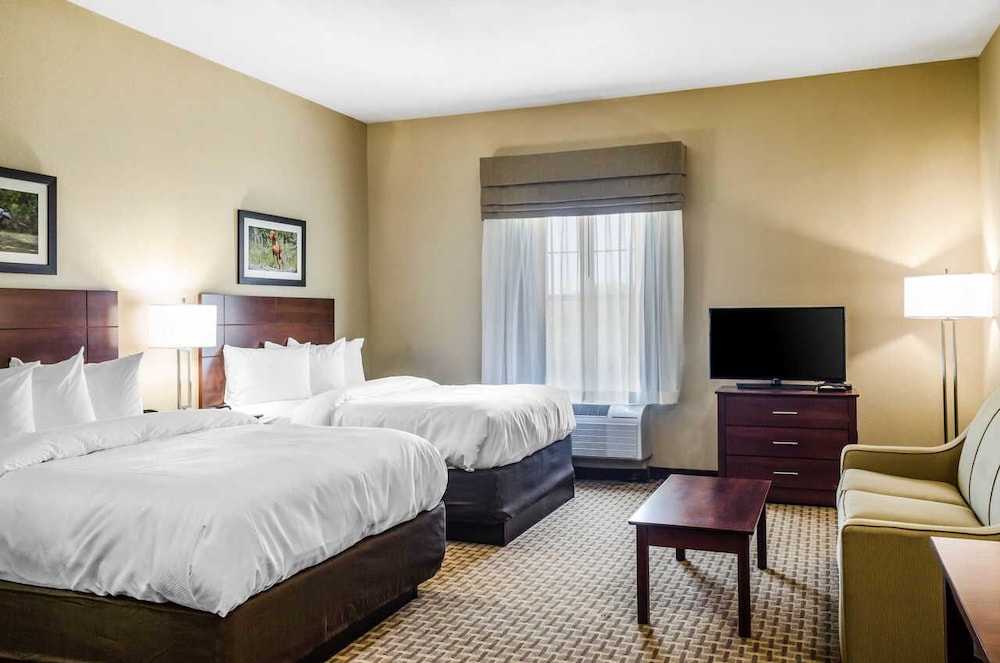 mainstay suites hackberry sportsmans lodge