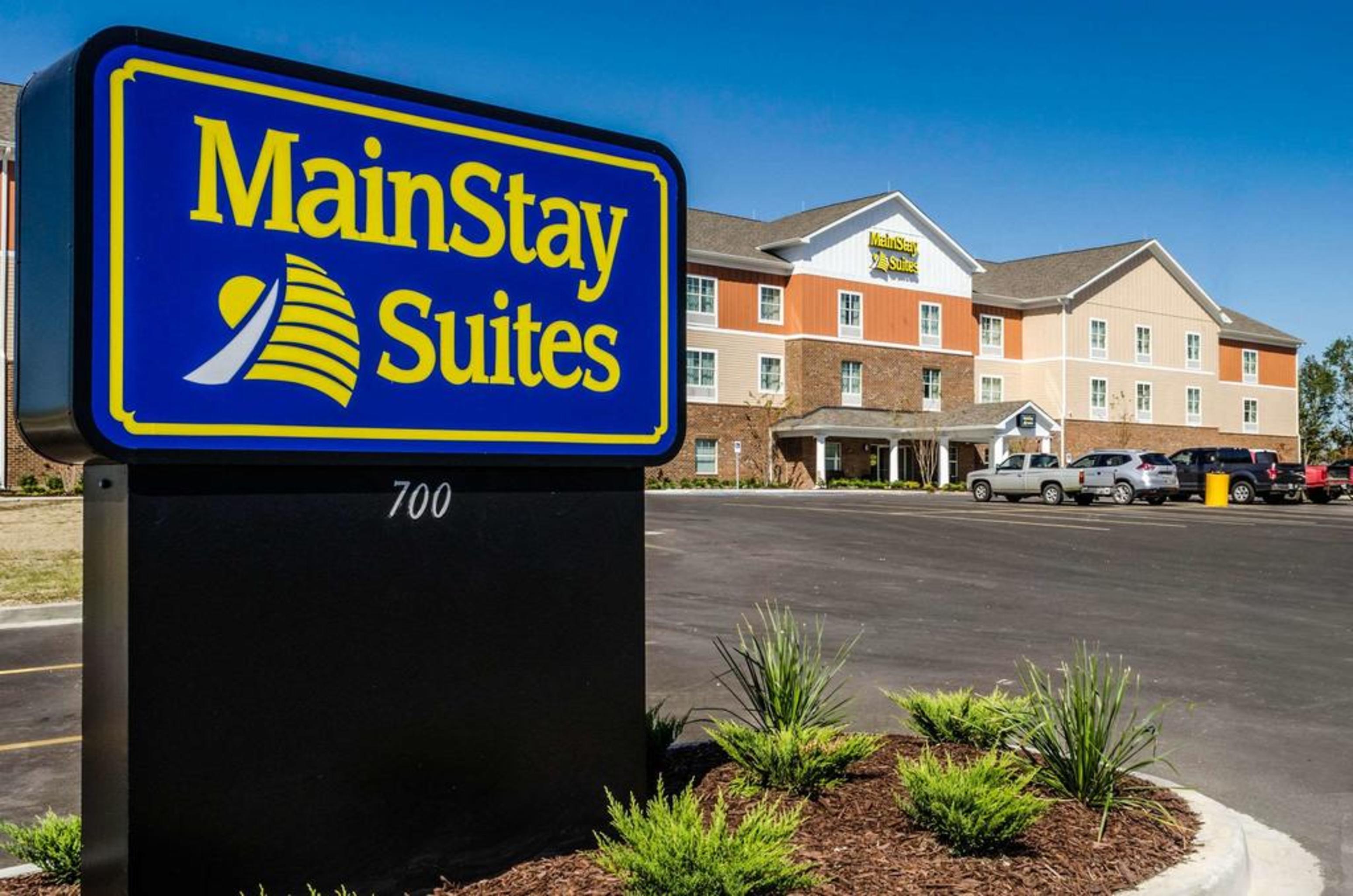 Mainstay Suites Hackberry Sportsman's Lodge,Cameron>>Calcasieu Lake,3 star