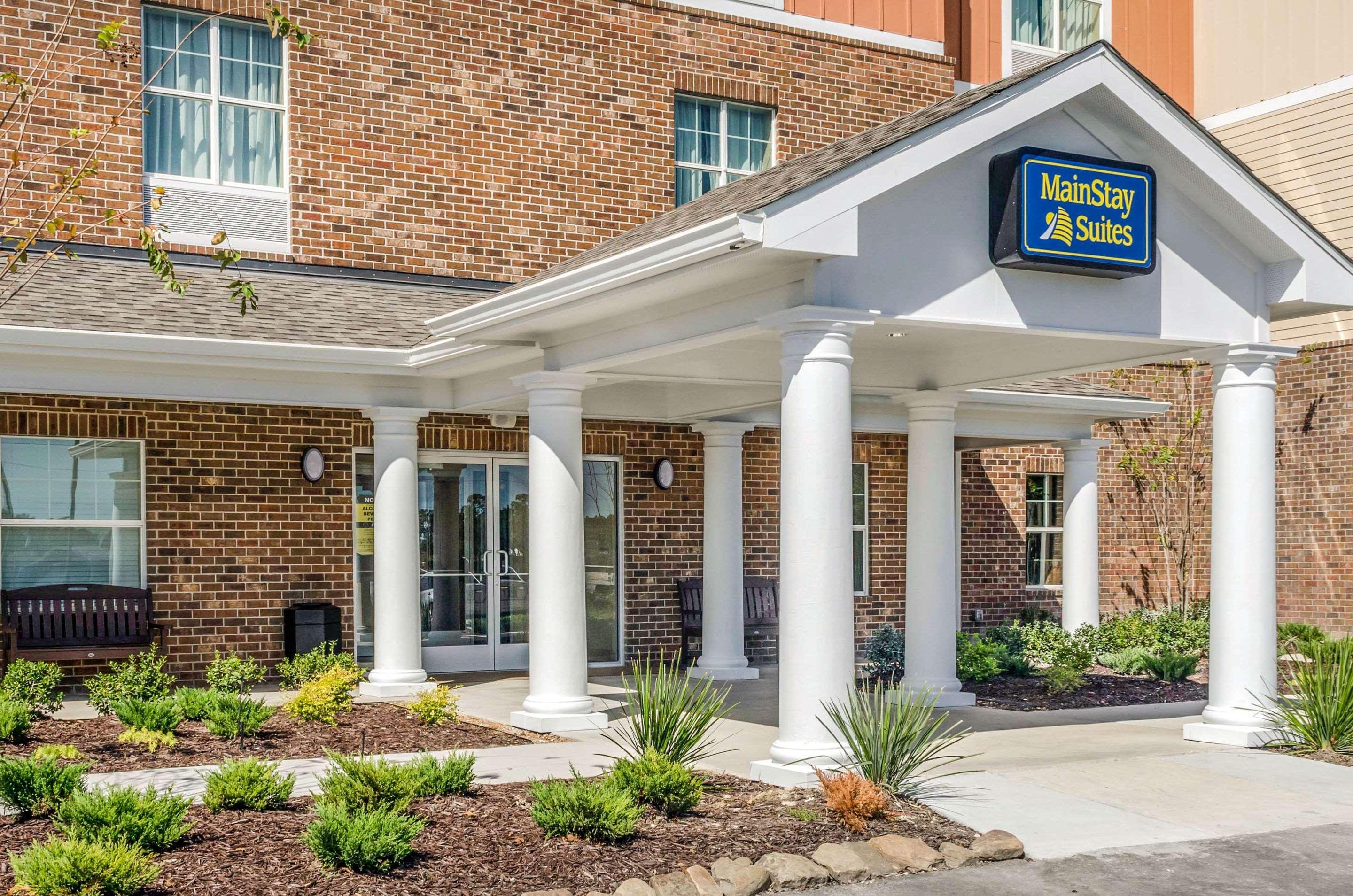 Mainstay Suites Hackberry Sportsman's Lodge,Cameron>>Calcasieu Lake,3 star