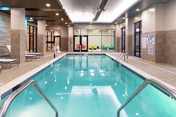 home2 suites by hilton columbia downtown