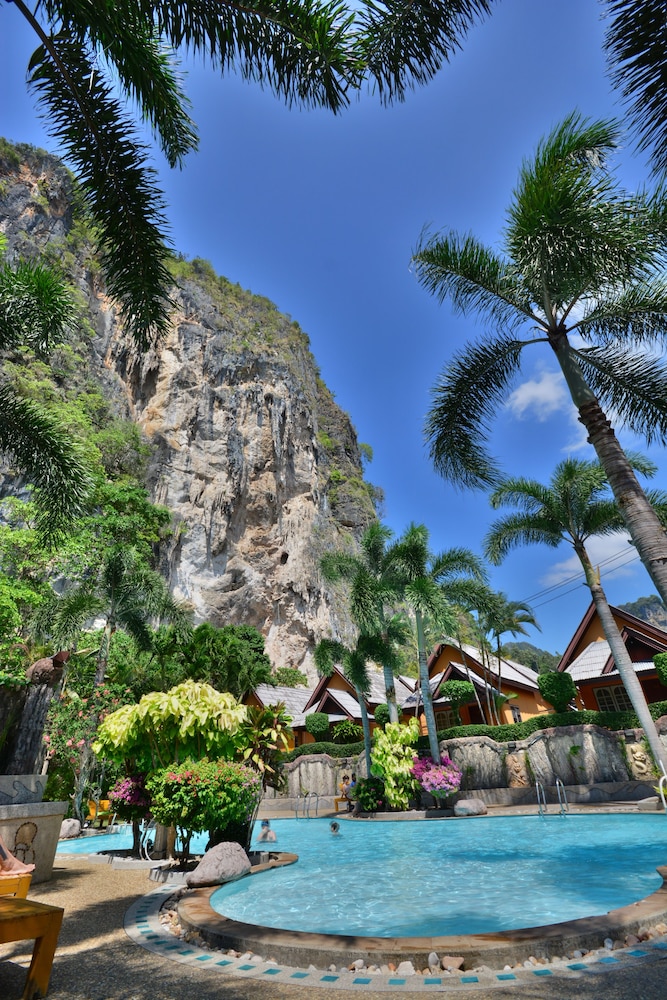 diamond cave resort