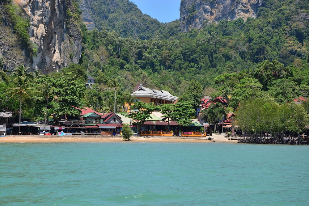 diamond cave resort