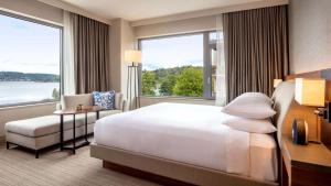 Hyatt Regency Lake Washington,Seattle>>Renton,4 star