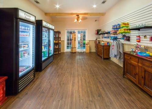 Holiday Inn Club Vacations Apple Mountain Resort,Clarkesville>>Chattahoochee National Forest,3 star