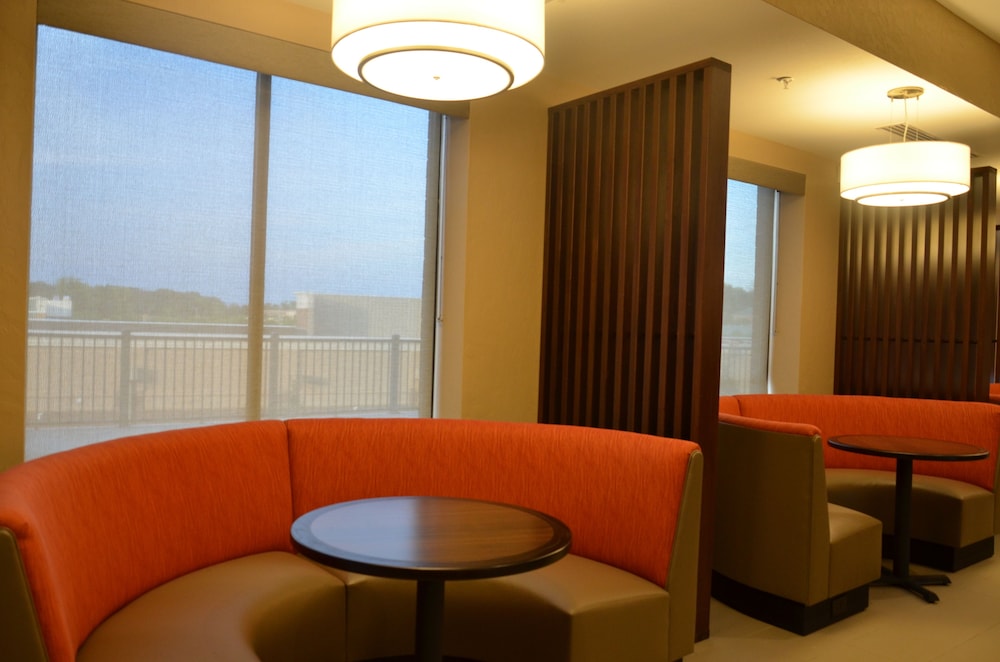 comfort suites florence cincinnati south