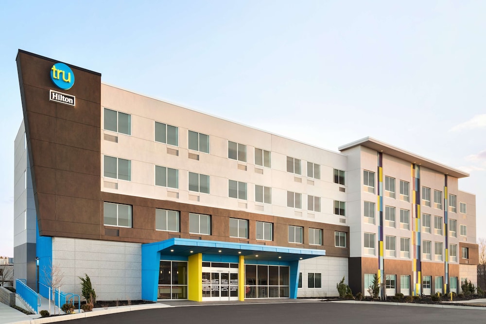 tru by hilton york