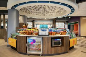 tru by hilton york