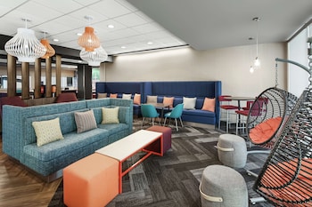 tru by hilton savannah midtown ga