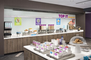 tru by hilton savannah midtown ga