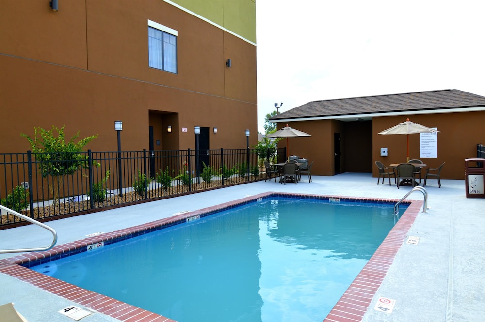 Wyndham Garden New Roads / False River,Franklin>>Baton Rouge,3 star