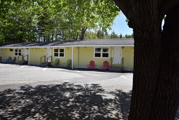 Robbins Motel,Bar Harbor>>Acadia National Park,3 star