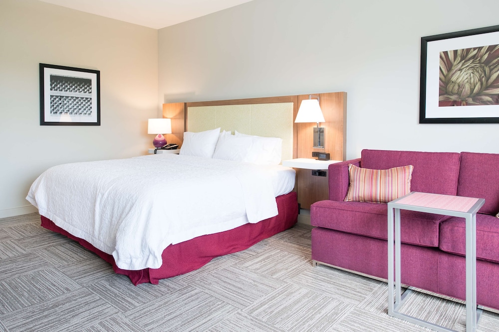hampton inn and suites walterboro