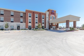 comfort suites kyle