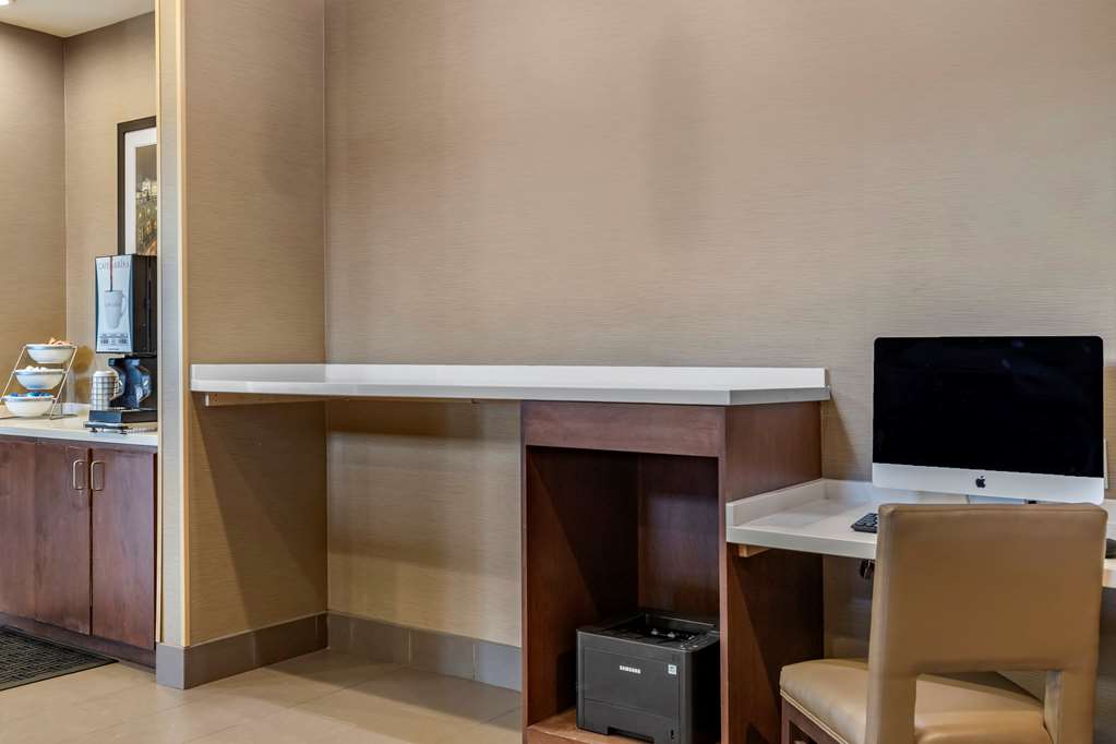 comfort suites kyle