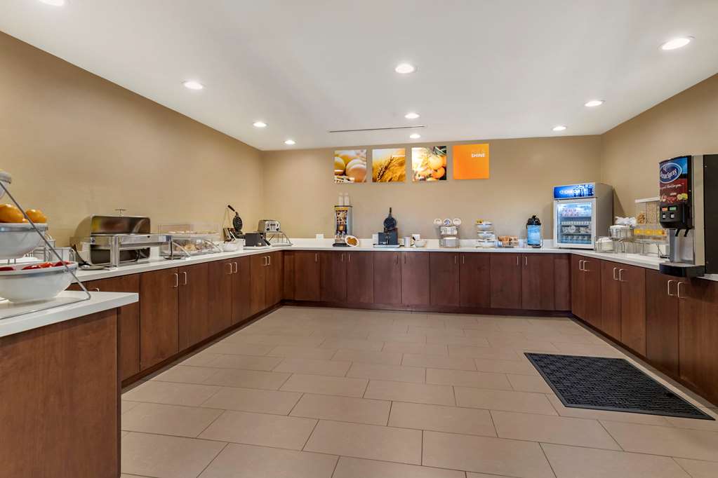 comfort suites kyle