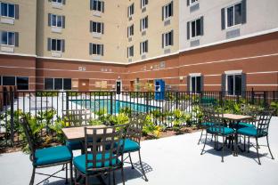 candlewood suites miami exec airport kendall by ihg