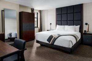 joinery hotel pittsburgh curio collection by hilton