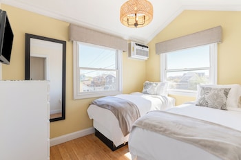 the palms hotel fire island