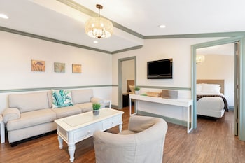 the palms hotel fire island