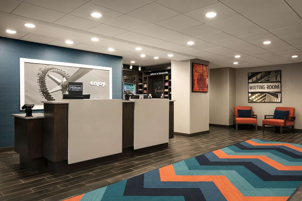 hampton inn kernersville