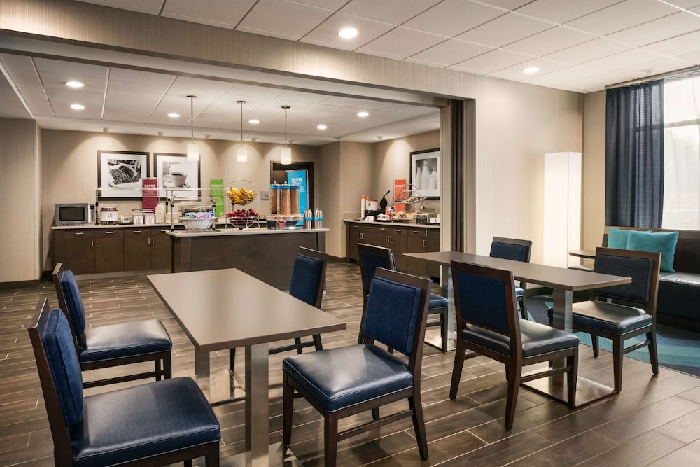 hampton inn kernersville